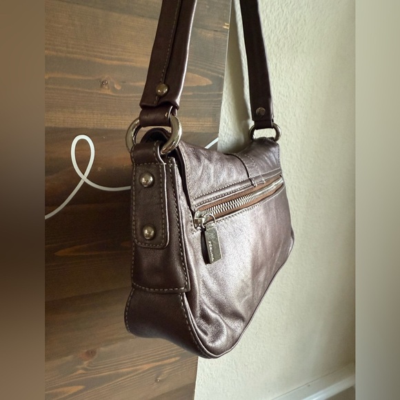 PERLINA Shoulder Bag - Picture 5 of 10